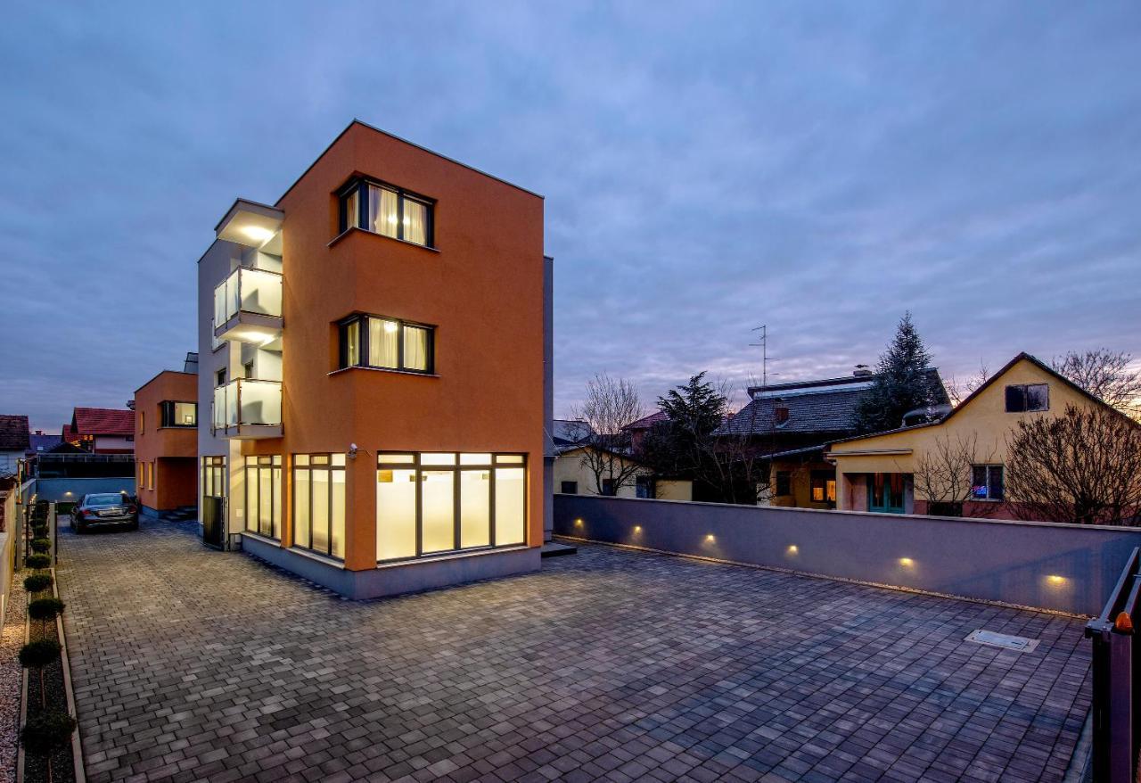 Ratkajec Luxury Apartments Varaždin Eksteriør bilde